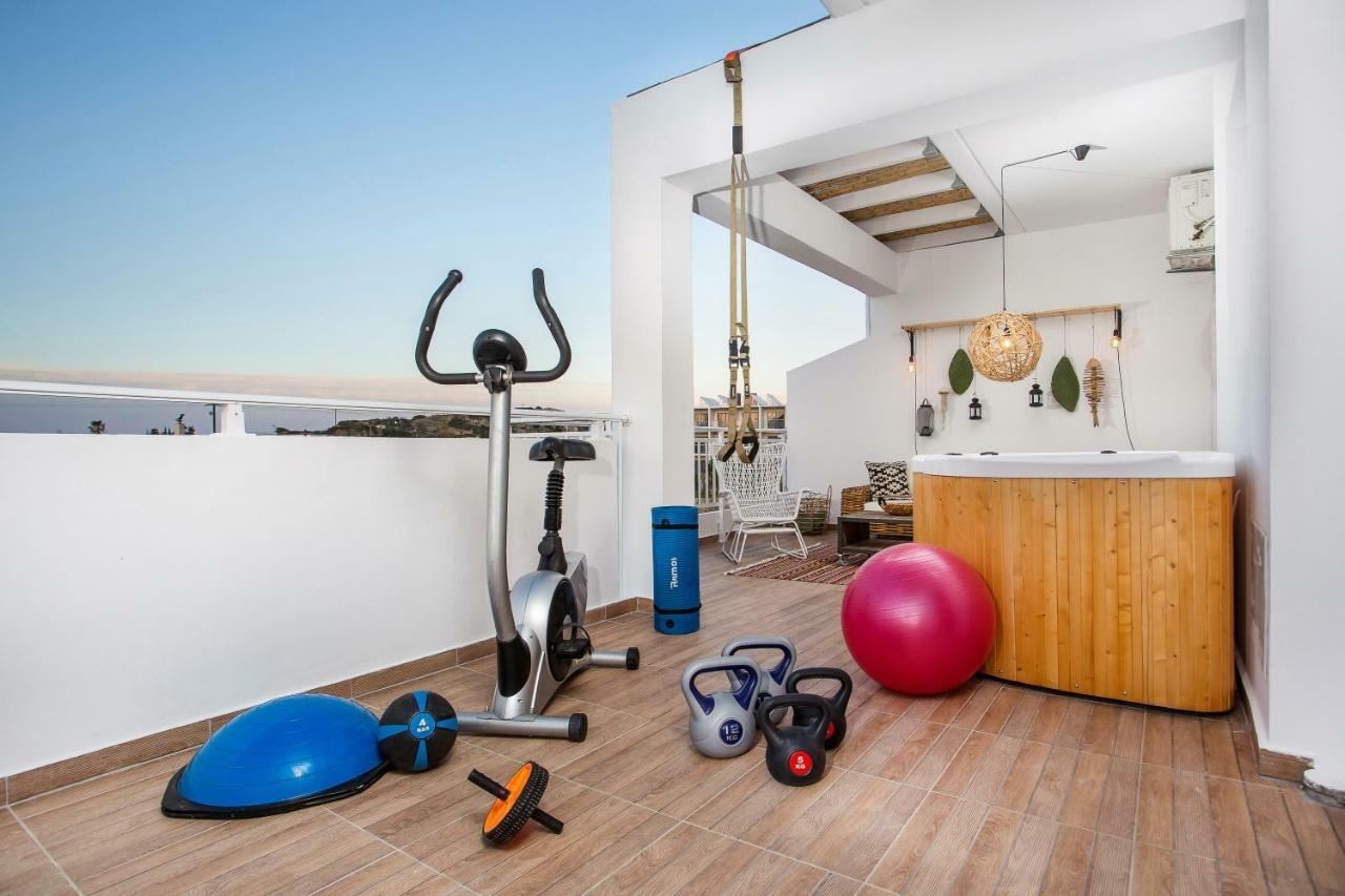 Euphoria Luxury Apartment ファリラキ エクステリア 写真